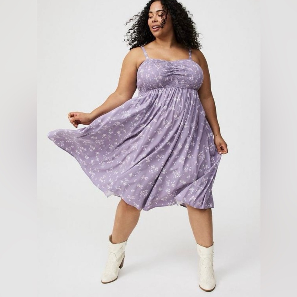 Torrid Midi Challis Sweetheart Smocked Bust Dress in Ditsy Floral Dusk